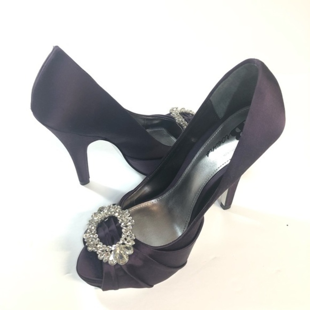 Browns Women’s High Heels Size 5 1/2”